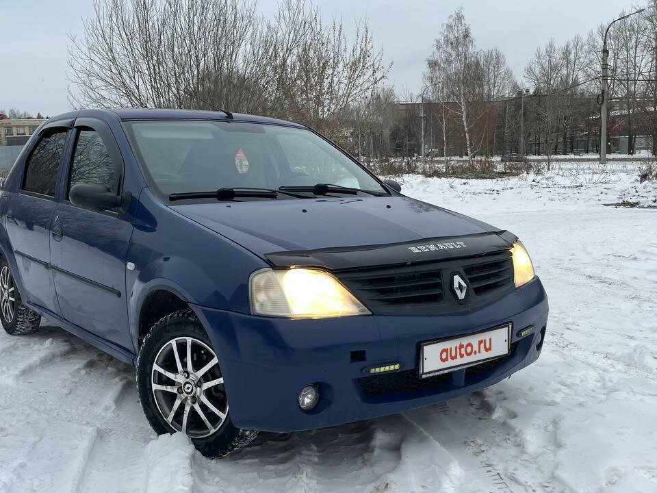 Купить б/у Renault Logan I 1.6 MT (87 л.с.) бензин механика в ...