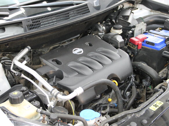 2011 Nissan Qashqai I Рестайлинг, белый - вид 35