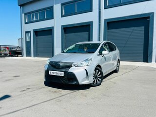 2019 Toyota Prius Alpha I (ZVW40/41) Рестайлинг, серый, 1699000 рублей, вид 1