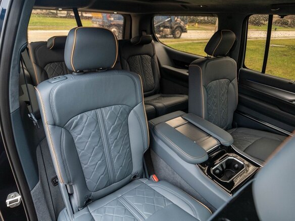 Купить б/у Jeep Wagoneer WS Grand 3.0 AT (510 л.с.) 4WD бензин автомат ...