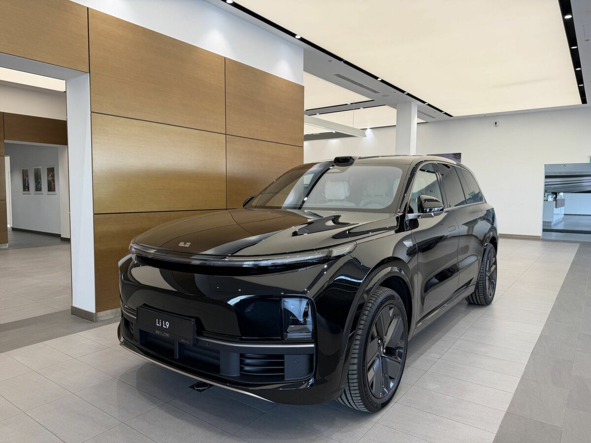 Li Auto (Lixiang) L9 52.3 kWh I Рестайлинг