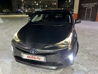 2017 Toyota Prius IV (XW50), серый, 1950000 рублей, вид 1