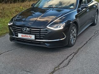 2019 Hyundai Sonata VIII (DN8), чёрный, 2000000 рублей, вид 1