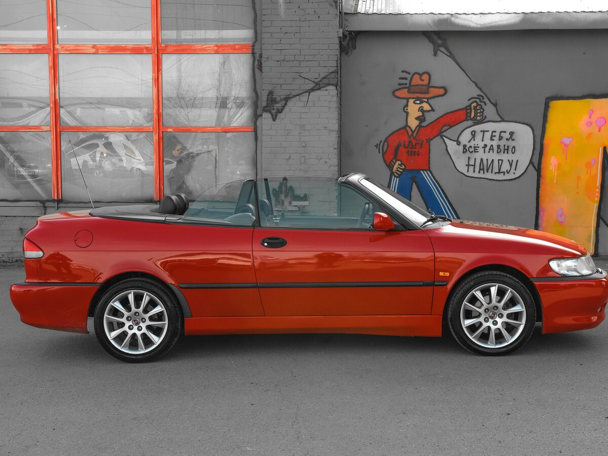 SAAB 900 - фото 4