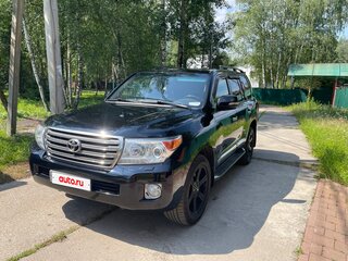 2015 Toyota Land Cruiser 200 Series Рестайлинг 1, чёрный, 4850000 рублей, вид 1