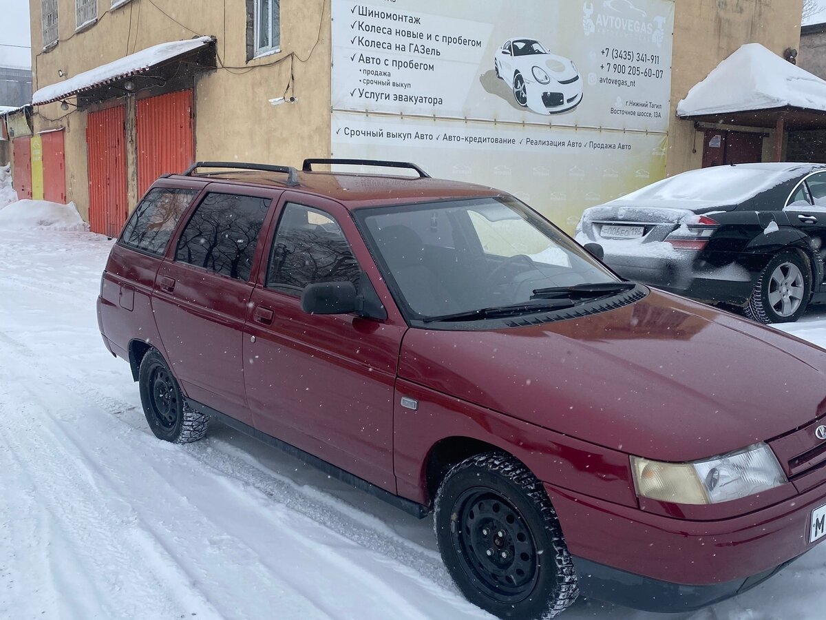Lada (ВАЗ) 2111