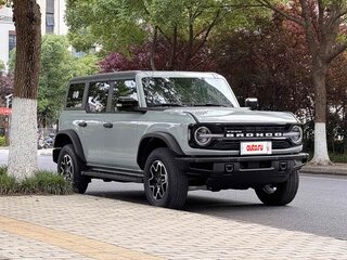 2024 Ford Bronco VI, серый, 5780147 рублей, вид 1