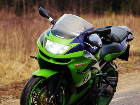 Купить мотоциклы Kawasaki ZX-6 Ninja с пробегом 1998 года по цене