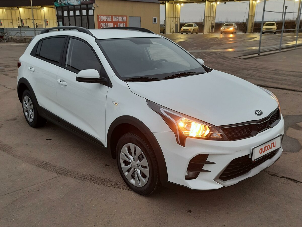 Купить б/у Kia Rio IV Рестайлинг X 1.6 AT (123 л.с.) бензин автомат в ...
