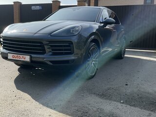 2019 Porsche Cayenne III, серый, 5950000 рублей, вид 1