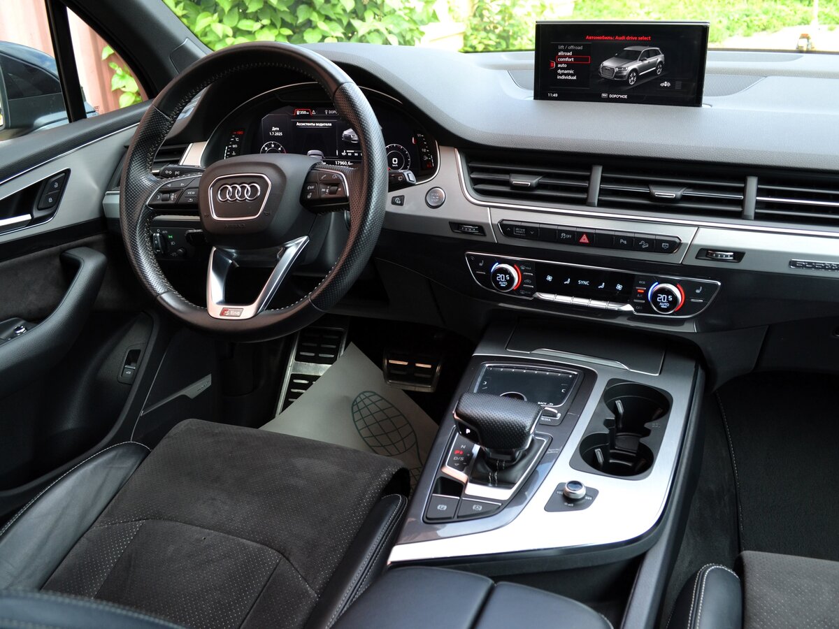 AUDI Q7 - фото 15