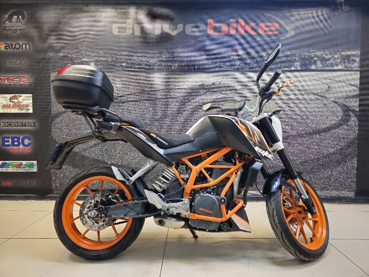 KTM 390 Duke