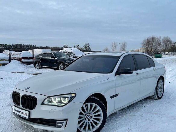 2012 BMW 7 серии 740Li xDrive V (F01/F02/F04) Рестайлинг, белый