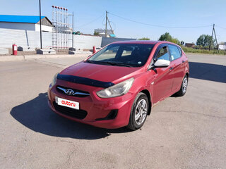 2011 Hyundai Solaris I, красный, 339000 рублей, вид 1