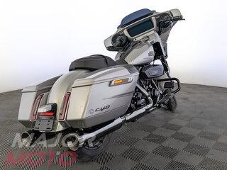 2023 Harley-Davidson CVO Street Glide, серебристый, 5109000 рублей, вид 1