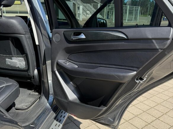 2018 Mercedes-Benz GLE 250 d I (W166), серый, 3600000 рублей - вид 16