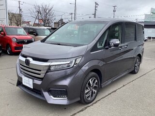 2019 Honda Stepwgn Spada V Рестайлинг, серый, 1840000 рублей, вид 1