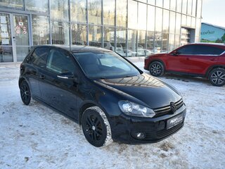 2010 Volkswagen Golf VI, чёрный, 678000 рублей, вид 1