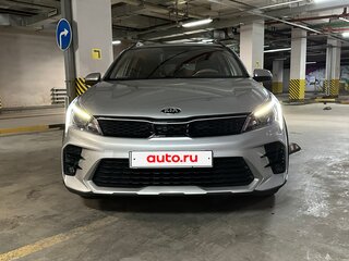 2021 Kia Rio X IV Рестайлинг, серебристый, 1900000 рублей, вид 1