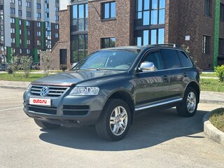 2004 Volkswagen Touareg I, серый, 1090000 рублей, вид 1