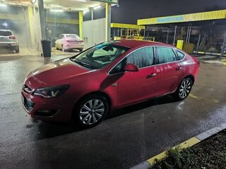 2013 Opel Astra J Рестайлинг, красный, 650000 рублей, вид 1