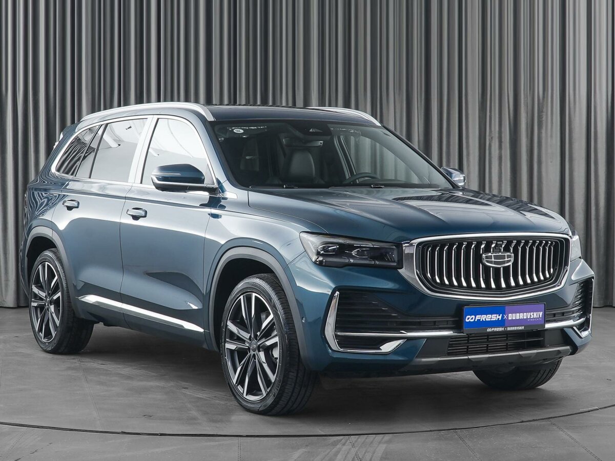 Geely Monjaro i-HEV вышел на рынок по цене от 1,45 млн рублей