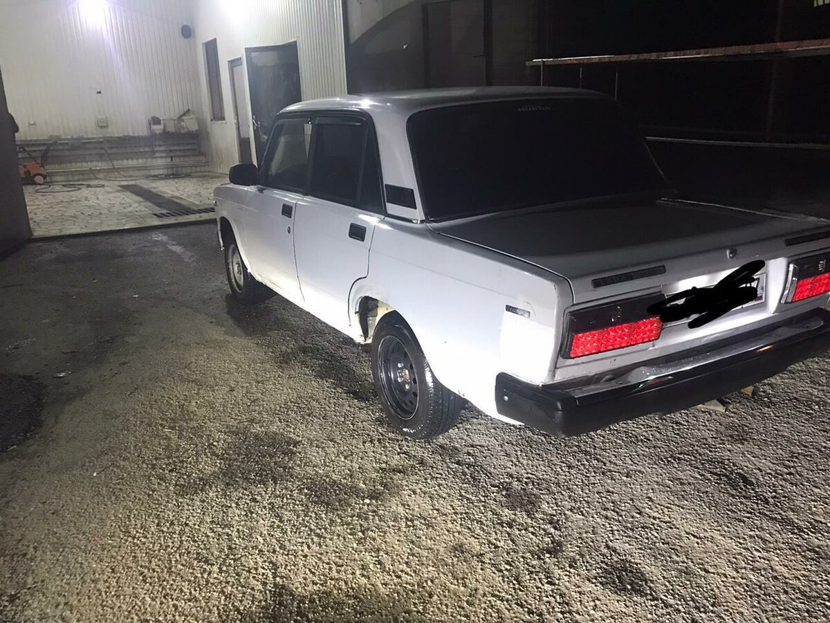 Купить б/у Lada (ВАЗ) 2107 1982-2012 1.5 MT (68 л.с.) бензин механика в ...