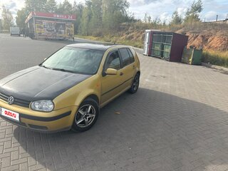 1999 Volkswagen Golf IV, золотистый, 220000 рублей, вид 1