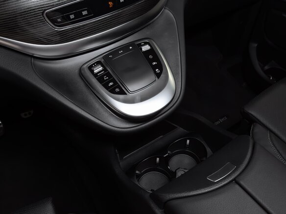 2024 Mercedes-Benz V-Класс 300 d EXOBILITE экстра длинный III (W447) Рестайлинг, чёрный, 17120000 рублей - вид 15