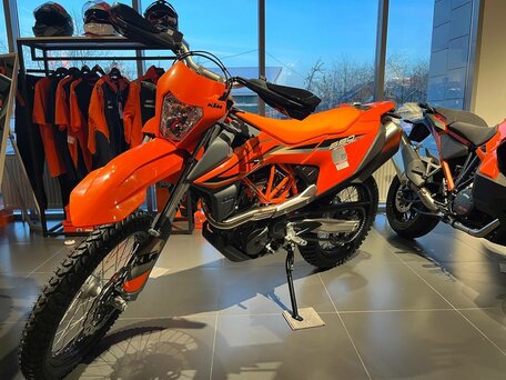 690 sales adventure r