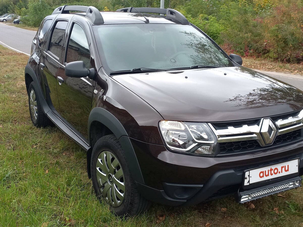Купить б/у Renault Duster I Рестайлинг 1.6 MT (114 л.с.) бензин ...