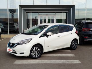 2016 Nissan Note e-Power II Рестайлинг, белый, 970000 рублей, вид 1