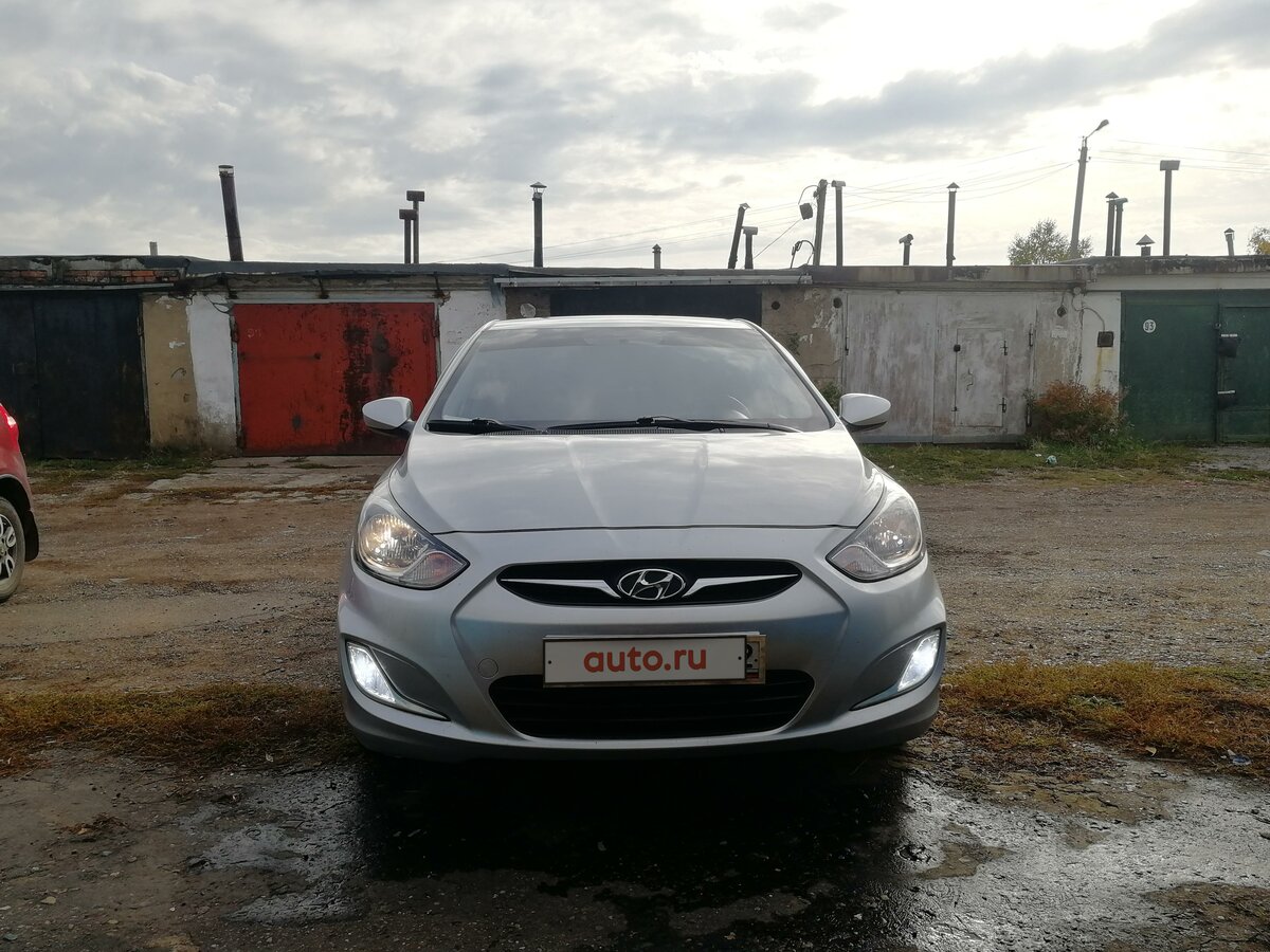 Купить б/у Hyundai Solaris I 1.6 MT (123 л.с.) бензин механика в ...
