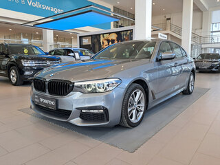 2018 BMW 5 серии 520d xDrive VII (G30/G31), серый, 4525000 рублей, вид 1