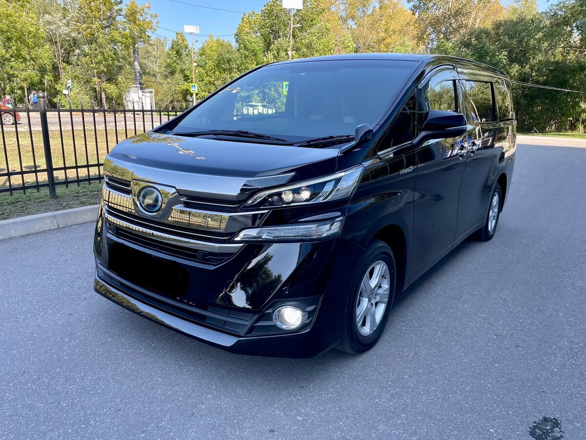Купить б/у Toyota Vellfire II Рестайлинг 2.5hyb CVT (152 л.с.) 4WD ...