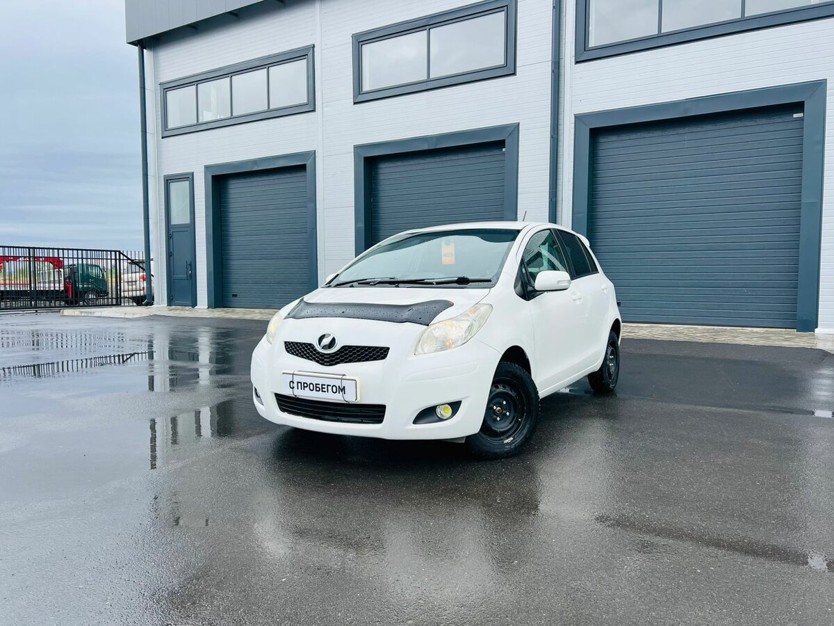 Toyota Vitz II (XP90)