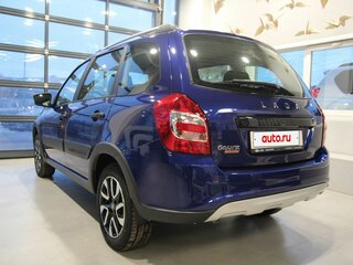 2025 Lada (ВАЗ) Granta Cross I Рестайлинг, синий, 1246000 рублей, вид 2