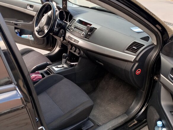 2008 Mitsubishi Lancer X, чёрный, 650000 рублей - вид 6