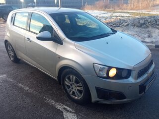 2013 Chevrolet Aveo II, серый, 550000 рублей, вид 1