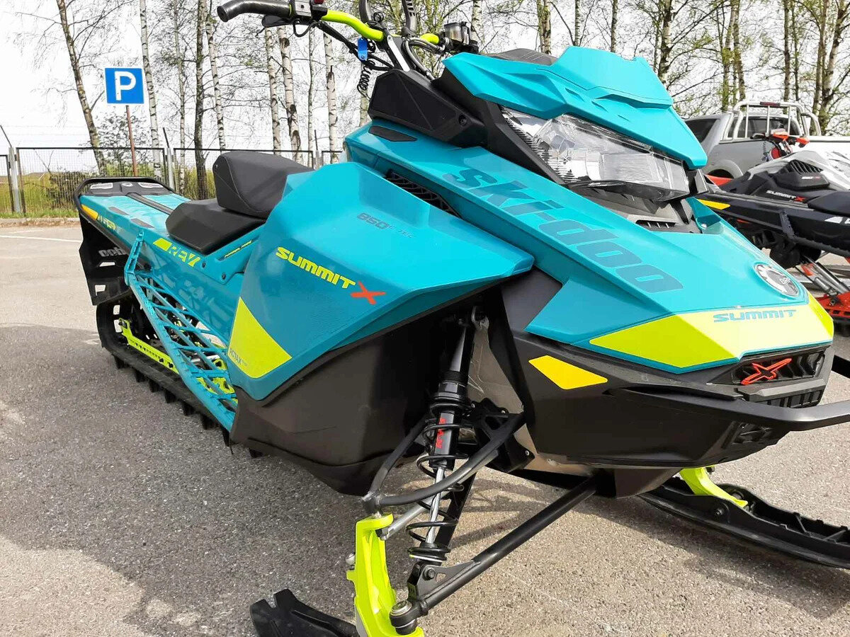 Summit 850