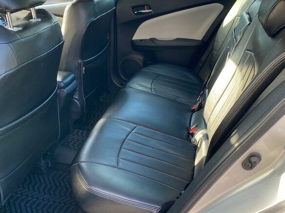 2020 Toyota Prius IV Рестайлинг (XW50), серый, 2370000 рублей - вид 14