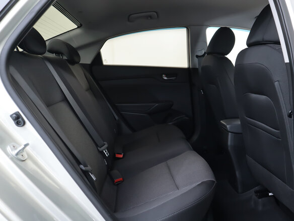 2018 Hyundai Solaris II, бежевый - вид 11