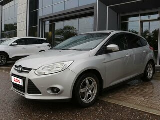 2011 Ford Focus III, серебристый, 660000 рублей, вид 1