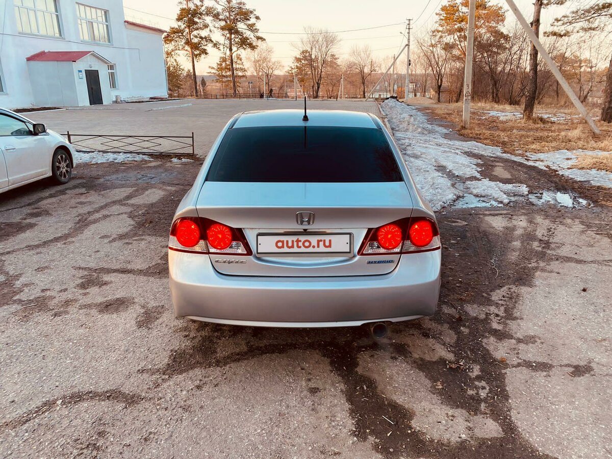 Купить б/у Honda Civic VIII Рестайлинг Hybrid 1.3hyb CVT (95 л.с ...
