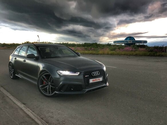 2015 Audi RS 6 III (C7) Рестайлинг, серый - вид 3