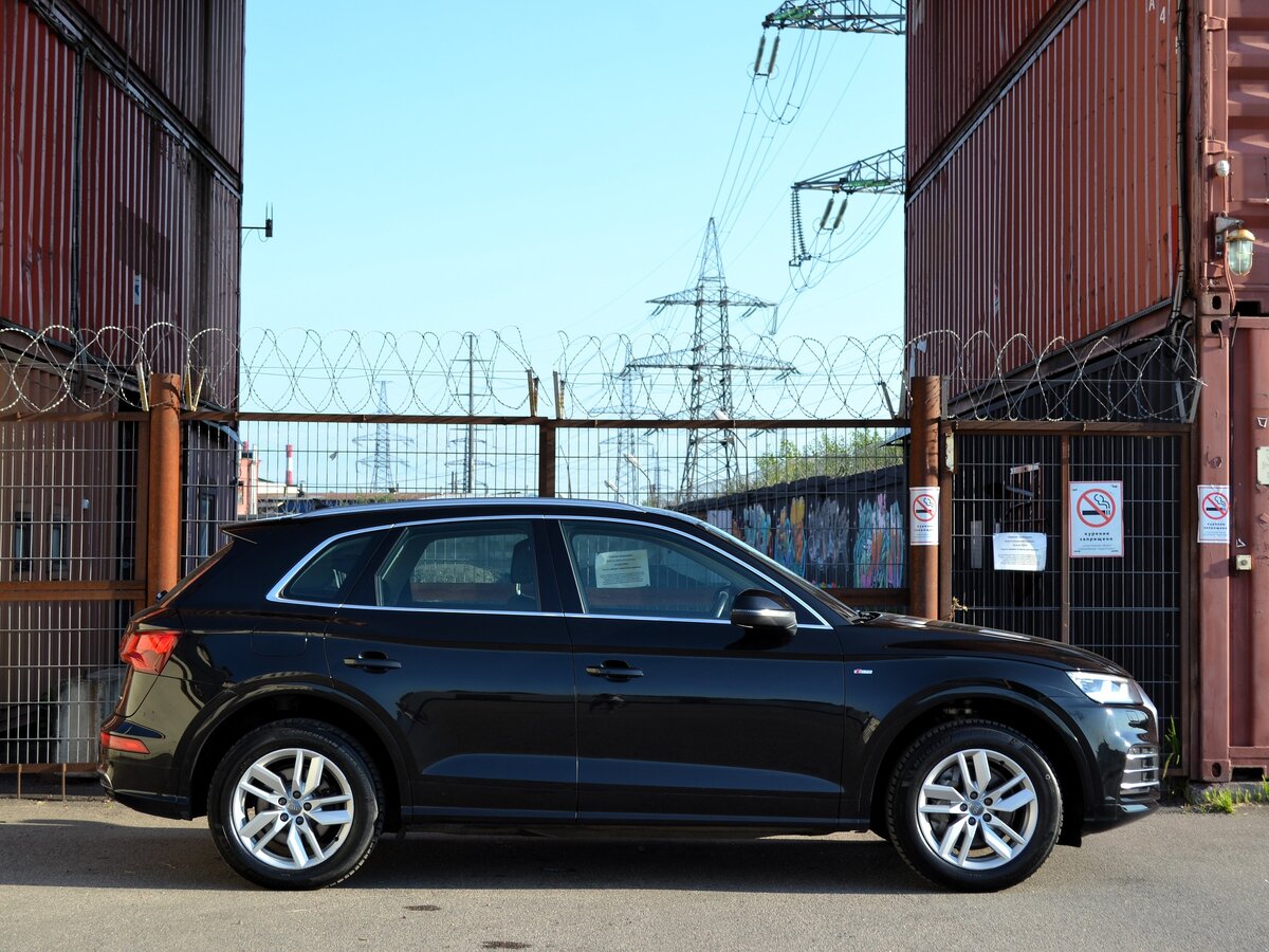 AUDI Q5 - фото 4