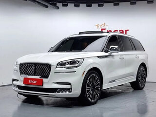2021 Lincoln Aviator II, белый, 3800000 рублей, вид 1