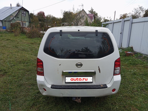2008 Nissan Pathfinder III, белый, 1050000 рублей - вид 5