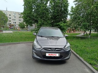 2012 Hyundai Solaris I, серый, 900000 рублей, вид 1