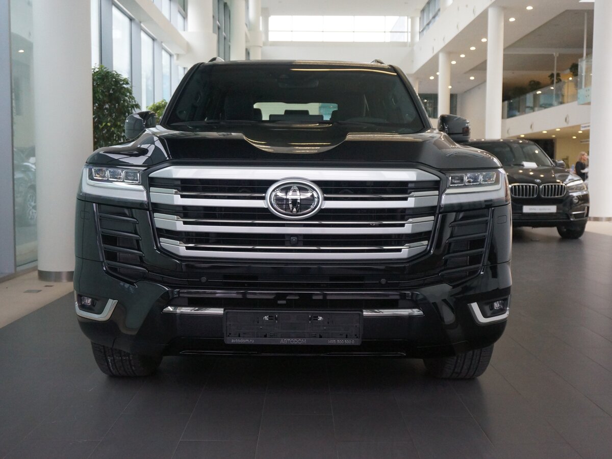 Toyota Land Cruiser 300 Series
